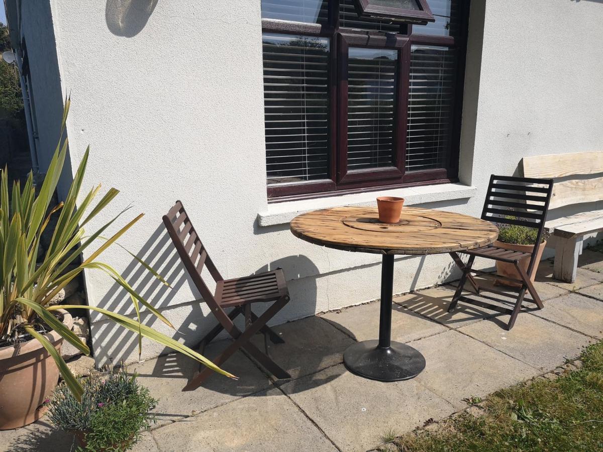 Y Cuddfan Gower Bed & Breakfast Swansea Exterior foto